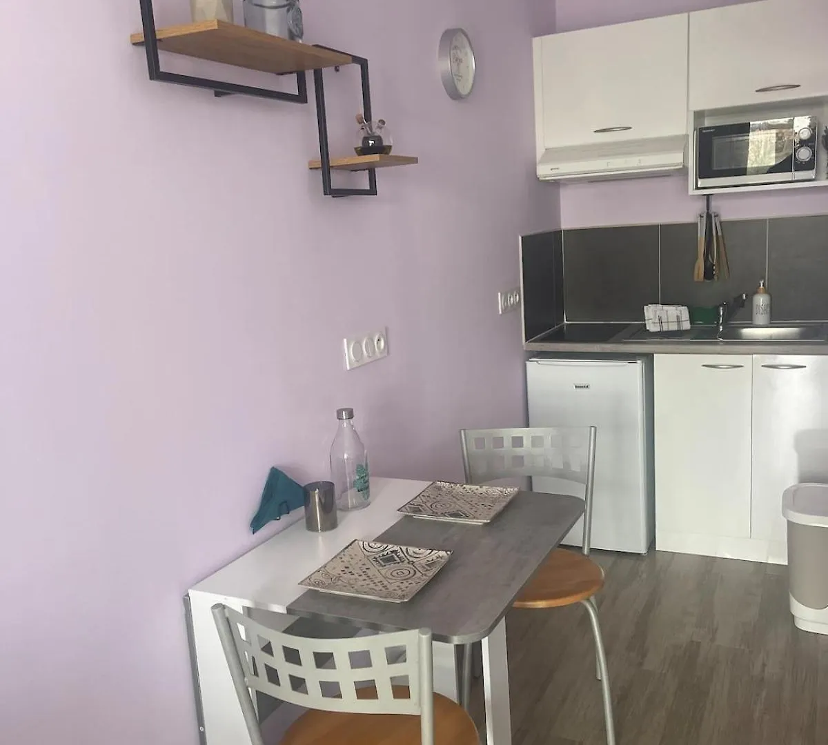 Studio Cosy, Residence De Tourisme Avec Piscine Aix-en-Provence Frankrike